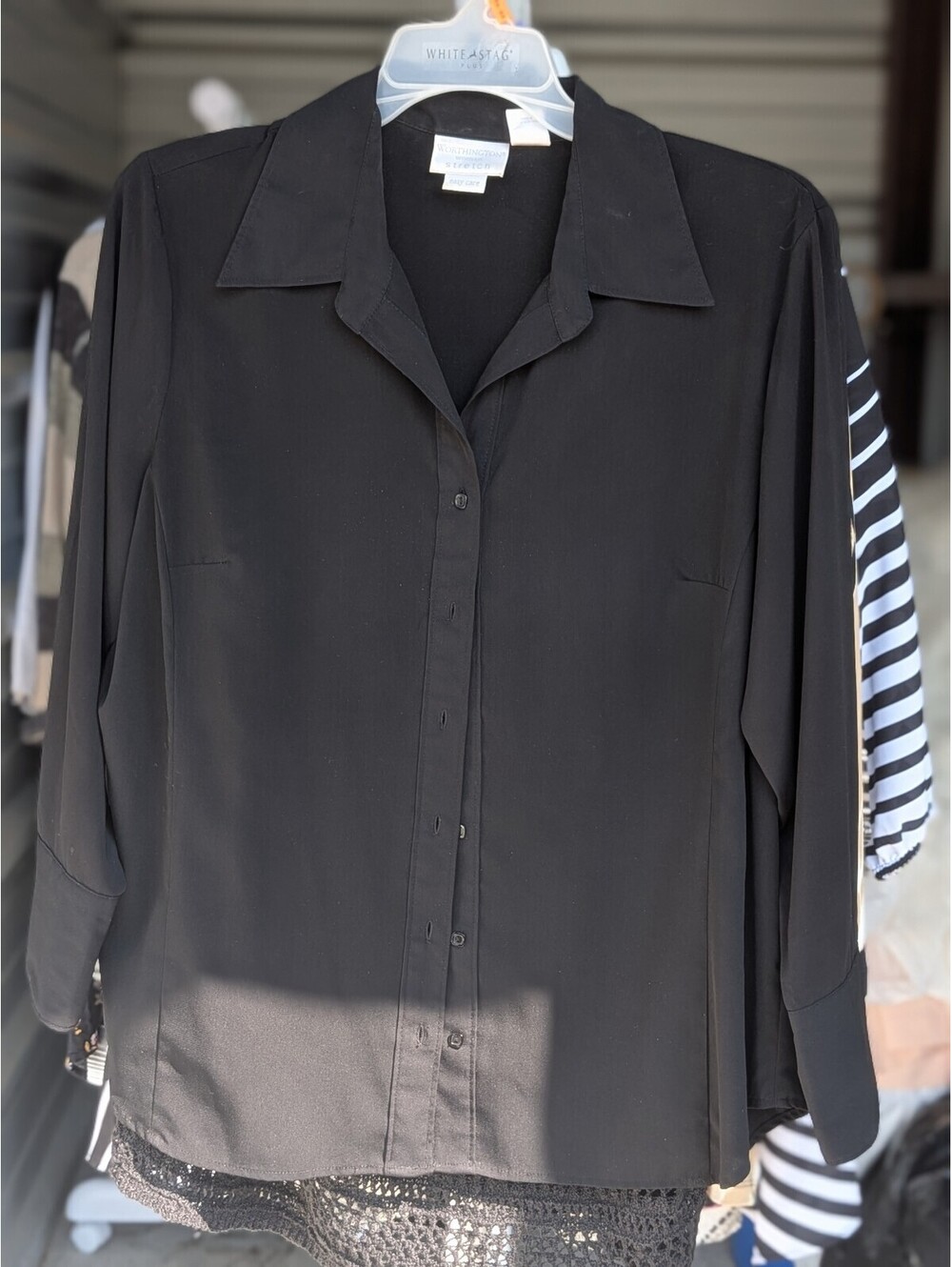 Worthington black button-front blouse